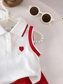 两件套女婴爱心刺绣 Polo 领无袖上衣和缎带腰褶裙套装，可爱优雅街头风 - 紅色 - 查看 4
