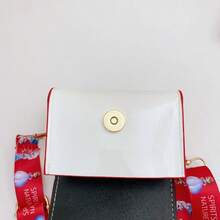 Túi đeo chéo Elsa trong phim Frozen của Disney - Túi đeo vai hàng ngày tiện dụng với dây đeo rộng có thể tháo rời - Túi đeo chéo nhỏ gọn chủ đề Disney, phù hợp đựng những vật dụng cần thiết hàng ngày - Túi xách họa tiết Elsa và Olaf thanh lịch, phù hợp cho công việc, đi làm hoặc đi công viên giải trí - Phụ kiện Disney - Nhiều màu - Xem 3