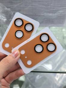 2 piezas Protector de lente de cámara compatible con iPhone 17 Pro Max - Vidrio templado premium 9H, adhesivo fuerte | Compatible con diseño de funda para teléfono, ajuste perfecto | Anti-arañazos, anti-huellas dactilares, anti-polvo | Protección de cobertura completa, previene arañazos e impactos | Cubierta de lente de alta transmitancia, mantiene la calidad de imagen original | Regalo ideal para familiares, amigos y entusiastas de la fotografía móvil en Halloween, disponible en naranja cósmico/plata/azul aplicable a Daily Shield, Oficina, Hogar Diario Escudo Oficina Hogar Cubierta de cámara de teléfono a prueba de agua a prueba de golpes resistente a arañazos - 2 piezas - Ver 4