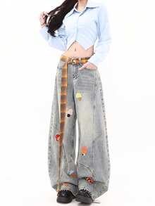 Cartoon Embroidered Plaid Belt Jeans, New Design Barrel Leg Jeans (With Belt) - Light Wash - View 2