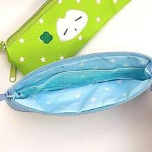 1 túi đựng bút hình ngôi sao dễ thương (màu ngẫu nhiên), túi đựng văn phòng phẩm đơn giản, hộp bút chì lớn dung tích lớn dành cho học sinh, túi đựng văn phòng phẩm di động, túi phân loại văn phòng phẩm đa chức năng, đồ dùng học tập, đồ dùng mùa tựu trường, hộp đựng. - Nhiều màu - Xem 6