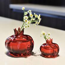 1个优质玻璃石榴花瓶，桌面装饰，花架，水培花盆，适用于家居、餐厅、门厅，是生日、毕业等场合的理想礼物，也是送给女士、母亲、朋友、女友和男友的完美之选。非常适合作为生日、婚礼、周年纪念日、情人节、感恩节和新年惊喜礼物。这款花瓶近乎完美。 - A - 查看 5