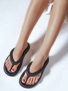 女士极简主义EVA鞋底黑色人字拖，适合沙滩穿着，防滑，轻便，沙滩凉鞋 - 黑色 - 查看 4