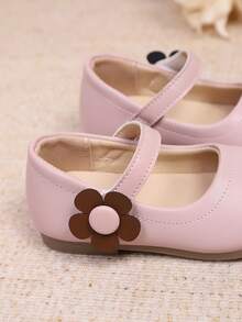 1 Pair Girls Floral Strap Comfortable Soft Sole Minimalist Fashion Princess Style Flat Shoes Suitable For Spring And Autumn - Pink - View 6