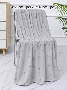 1 Khăn tắm nhung san hô hình trái tim nhỏ, siêu mềm và thấm hút, lý tưởng cho phòng tắm, phòng tập thể dục, khách sạn và sử dụng hàng ngày. Quà tặng hoàn hảo cho Ngày của Mẹ và Lễ Tạ ơn. Trang trí phòng tắm tại nhà. Trang trí mùa thu. Trở lại trường học. Khăn tắm phòng tắm tại nhà. Cho thẩm mỹ viện. Khăn tắm cho thẩm mỹ viện, khách sạn, thể thao, đồ dùng gia đình. Khăn tắm, khăn tắm chăm sóc da. - Nhiều màu - Xem 24