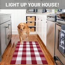IOHOUZE Christmas Buffalo Plaid Rug 27.5 X 43 Inches Outdoor Indoor Doormat Red White Check Area Rug Woven Cotton Checkered Front Porch Mat Christmas Decor For Front Door Entryway Home Entrance,One-Size,RedandWhite24inchx38inchRectangular - 紅白相間 24吋x38吋長方形 - 查看 4