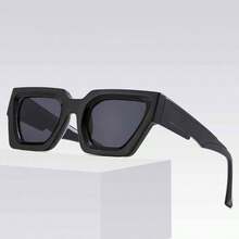 1 Pair Classic Retro Geometric Frame Transparent Lens Unisex Computer Glasses, Non-Prescription (No Card Included)
