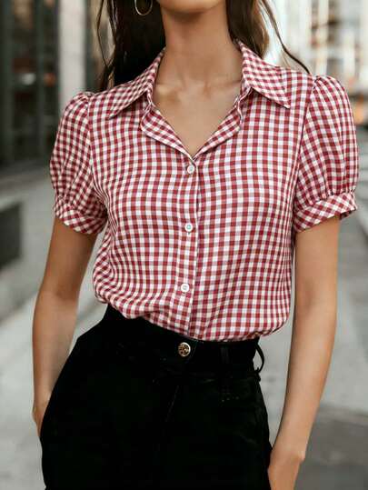 女士短袖红色格子衬衫，翻领设计，纽扣开襟——休闲商务格纹衬衫，适合办公室、工作、居家及日常穿着，春夏秋季皆宜。
