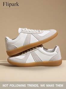 Flipark 1 para damskich trampek casualowych, białe, model 2026, nowość, płaskie buty sportowe, wygodne i modne, odpowiednie do noszenia na co dzień, na imprezy i zawody