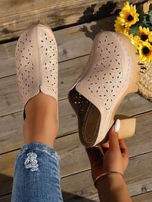 Women's Non-Slip Summer New Slip-On Thick-Soled High Heel Sandals, Minimalist Design, Easy To Wear - Apricot - View 4