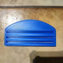 This Practical Cat Food Squeezer Can Efficiently Squeeze Out Cat Food From The Packaging Bag, Maximizing The Extraction Of Remaining Cat Food To Avoid Waste. For Cat Owners Who Value Cleanliness And Convenient Operation, This Squeezer Is Very Practical. It Is Especially Suitable For Cat Food Bags, Easy To Clean, And Always Maintains Hygiene. It Is Also Simple And Quick To Print, Without The Need For Support. - 3L - View 3