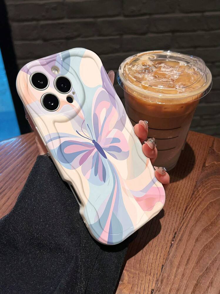 Arte de mariposas pastel con líneas fluidas y etéreas. Esta elegante funda es compatible con los modelos  17, 16, 15, 14 Pro Max, 13, 12, 11, XR y XS Plus. Fabricada en silicona, ofrece protección contra golpes y caídas, además de una sensación superior. Es un regalo ideal para familiares, amigos y seres queridos, y una opción perfecta para Año Nuevo. - Blanco - Añade 3