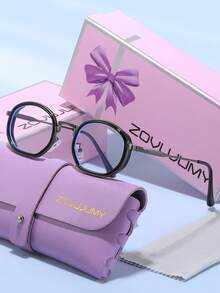 ZOVUJUMY Kính mắt ZOVULJUMY gọng oval đen vàng thanh lịch, tròng kính trong suốt, càng kính trang trí vàng, tròng kính màu xanh lam, phong cách cổ điển sang trọng, giúp khuôn mặt thon gọn, phù hợp cho việc đi làm và uống trà chiều. - Trong sáng - Xem 18