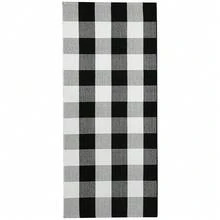 IOHOUZE Buffalo Plaid Checkered Rug 2x4.3 Ft Front Door Mats, Washable Area Rugs For Front Porch Decor, Spring Summer Welcome Mats Outdoor, Black White Rug For Farmhouse/Entryway/Home Entrance,One-Size,BlackandWhite2x44inchRectangular - 黑白2x44吋長方形 - 查看 9