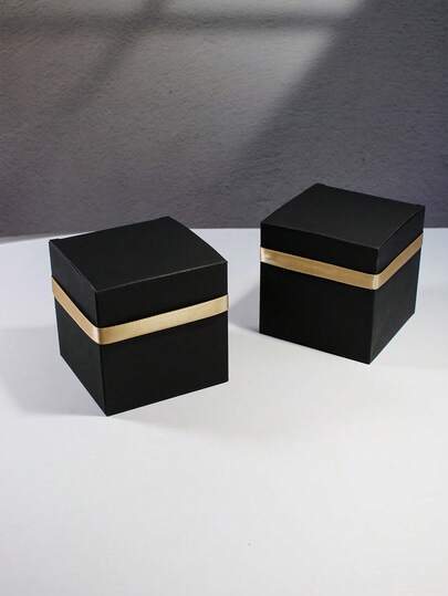 5件套开斋节黑色金色立方体礼盒套装，多种尺寸，饰以缎带，是开斋节庆祝活动、伊斯兰节日礼品和高档礼品的理想之选。
