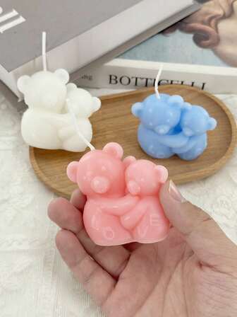 1pc Hugging Bear Shaped Candle, Valentine's Day Candle, Gift, Cute Animal Candle Decor, Scented Candle Even When Unlit, Holiday Gift