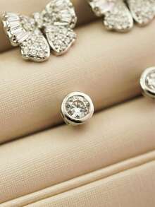 1 par de Brincos Feminino formato Laço com pedras cravejadas - Prata - Visão 5