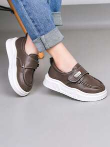 1 Pair Unisex Retro Style Flat Casual Sneakers, Wear-Resistant Anti-Slip Children Canvas Shoes, Fashion Versatile Student Running Shoes, Suitable For All Seasons - Brown - View 4