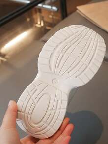 2026年秋季新款儿童时尚休闲轻便运动鞋，男女通用 - 白色 - 查看 7