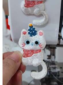 5片装刺绣徽章贴片，背胶贴片，适用于服装、帽子、夹克、DIY装饰，卡通蝴蝶结猫咪刺绣贴片套装，也适用于手机壳、包包和服装。