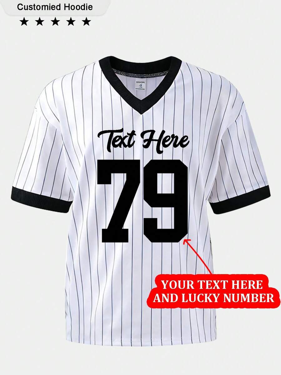 تي شيرت نسائي مخطط بألوان متباينة. يمكن التخصيص بخطوط مرحة وأرقام ورقم اللاعب والأرقام الحظية وأسماء اللاعبين وأسماء العائلة والتواريخ، أي شيء يمكن تخصيصه - أبيض وأسود - مشاهدة 1