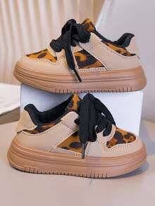 1 Pair Unisex Leopard Print Flat Sneakers, Soft Sole Non-Slip Casual Toddler Shoes, Fashion Versatile Children Canvas Shoes, Suitable For All Seasons - Khaki - View 4