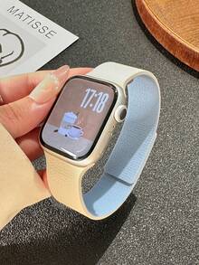 1条荔枝纹硅胶磁吸表带，兼容Apple Watch10/9/8/7/6/SE/5/4/3/2/1/Ultra2（49mm、46mm、45mm、41mm、44mm、40mm、42mm、38mm）