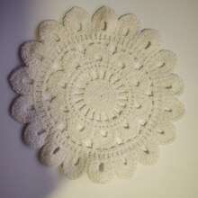 1pc Handmade Crochet Flower Coaster, Lace Hollow Knitted Coffee Cup Mat In Beige, Handcraft Sunflower Knitted Placemat, Heat-Resistant Artistic Round Coaster For Home, Suitable For All Seasons - Beige - View 5