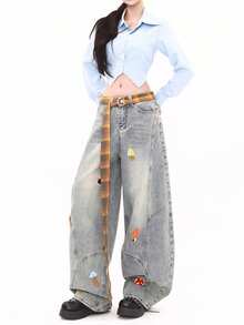 Cartoon Embroidered Plaid Belt Jeans, New Design Barrel Leg Jeans (With Belt) - Light Wash - View 6