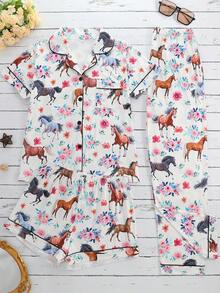 3 piezas Conjunto de pijama de mujer, manga corta, pantalones cortos y pantalones, pijama casual con solapa y botones, patrón de pareja de animales de dibujos animados de caballos, cómodo y holgado, adecuado para todas las estaciones, ropa de casa, regalo del Día de San Valentín - Blanco - Ver 1