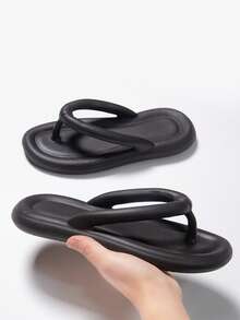 女士极简主义EVA鞋底黑色人字拖，适合沙滩穿着，防滑，轻便，沙滩凉鞋 - 黑色 - 查看 3