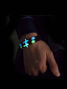 1件时尚男士饰品，夜光十字架火山石串珠手链，时尚夜光手链配饰礼品 - 夜光款式 - 查看 2