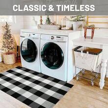 IOHOUZE Cotton Buffalo Plaid Check Rug Outdoor Doormat 27.5 X 43 Inches Washable Woven Outdoor Indoor Welcome Mats For Front Door/Farmhouse/Entryway/Home Entrance Black And White Outdoor Rug,One-Size,BlackandWhite24inchx38inchRectangular - 黑白24吋x38吋長方形 - 查看 6