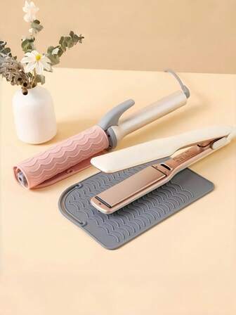 1pc Silicone Pink/Blue/Grey Curling Iron With Heat Resistant Storage Bag