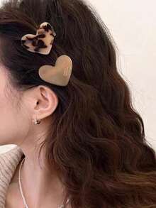 2个撞色心形亚克力发夹，可爱发饰，适合派对、情人节和日常佩戴，包括四叶草发夹、发爪、发夹和发卡。 - 彩色 - 查看 4