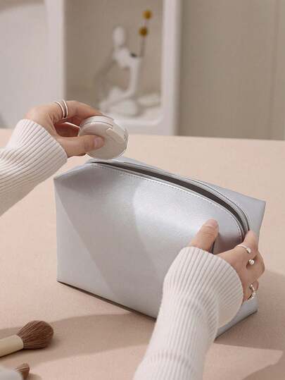 1pc Cute Solid Color Cosmetic Bag, Travel Makeup Bag, Portable Makeup Pouch, Large Capacity Brush Holder, Pencil Case, Wallet, Gift For Women, Christmas Gift, Birthday Gift, Suitable For Beach, Bathroom, Bedroom, Vacation