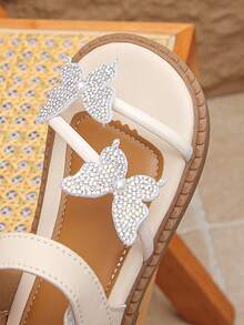 2026 New Girls Shoes: Flat Sandals, Rhinestone Butterfly Sandals, Princess Shoes, Super Soft Rubber Soles, Beach Shoes, Camping Shoes, Party Shoes - Beige - View 6