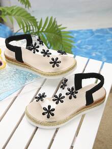 1双女童透明碎花休闲一脚蹬坡跟凉鞋，舒适时尚，适合日常穿着 - 黑色 - 查看 7