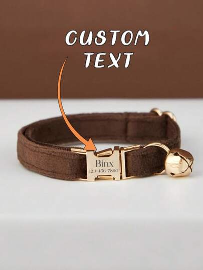 Conjunto personalizado de collar y correa de terciopelo color chocolate para gato/perro, incluye etiqueta con nombre grabado (nombre y número de teléfono), con dije de campana dorada, regalo unisex para mascotas adecuado para fiestas, Acción de Gracias/Navidad, collar para gato, collar con campana anti-pérdida para gato, campana ajustable con grabado, accesorios para mascotas