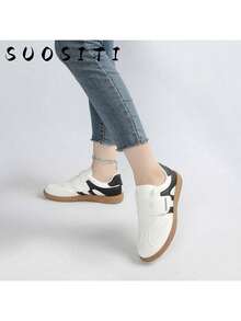 2025 New Arrival Plus Size 36-41 Women Flat Student Casual Sports Fashion White Sneakers - Black and White - View 3