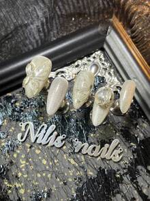 10pcs Handmade Almond-Shaped Acrylic Nail Stickers, Champagne Color Nails With 3D Beads, Chains And Nail Gems, Hand-Painted Butterfly Wing Pattern, Y2K Style Nail Art Set, Suitable For Women And Girls For Holidays, Daily, Gatherings, Parties (Includes: 1 Piece Of Jelly Gel And 1 Piece Of Buffing File), Nail Art Supplies - Champagne - View 4