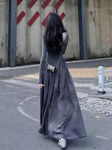 New For Early Fall: Women's French Hepburn Black Long Dress: Long Sleeves For Cold Protection, A-Line Figure-Shaping, High Waist For Longer Legs, Elegant For Commuting, Korean-Inspired Details, Can Be Worn Inside Or On Its Own, A Simple Black Fall Staple - 黑色 - 查看 3