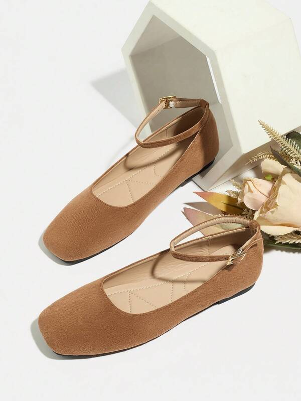 Braune Riemen-Schnallen Große Größen Mary Jane Schuhe für Damen, bequeme lässige Slip-On Flach-Absatz Quadratische Zehenform Schuhe, geeignet für Frühling und Herbst