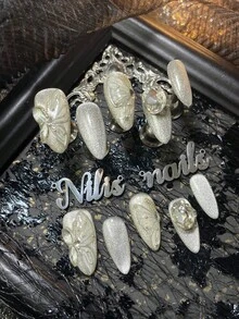10pcs Handmade Almond-Shaped Acrylic Nail Stickers, Champagne Color Nails With 3D Beads, Chains And Nail Gems, Hand-Painted Butterfly Wing Pattern, Y2K Style Nail Art Set, Suitable For Women And Girls For Holidays, Daily, Gatherings, Parties (Includes: 1 Piece Of Jelly Gel And 1 Piece Of Buffing File), Nail Art Supplies - Champagne - View 3