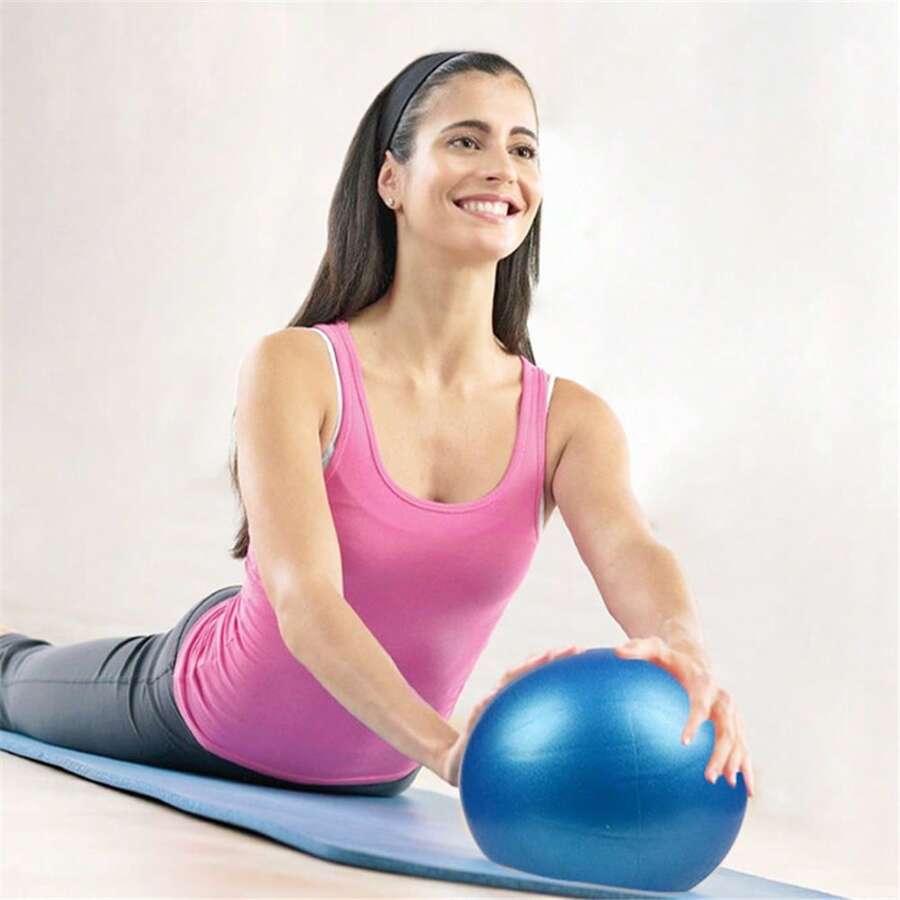 1pc Mini Pilates Yoga Ball, Stable Small Curved Board For Home Use, Soft & Comfortable, With Air Pump, Can Improve Balance, Size: 9.8 Inches