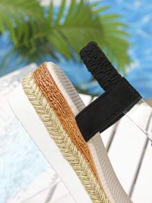 1双女童透明碎花休闲一脚蹬坡跟凉鞋，舒适时尚，适合日常穿着 - 黑色 - 查看 10