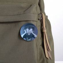 58mm 新款趣味动漫《丧女》黑木智子后室徽章胸针，动漫抱枕胸针，包包配饰装饰，朋友礼物，圣诞风格 - 58 mm - 查看 3