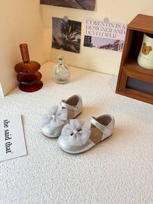 女童亮片公主凉鞋，幼儿蝴蝶结软底鞋 - 銀色 - 查看 2