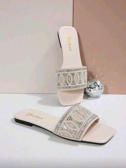 Platta sandaler för kvinnor i plusstorlek, semesterstil, avslappnad, mångsidig, slip-on-tofflor med strassdekor