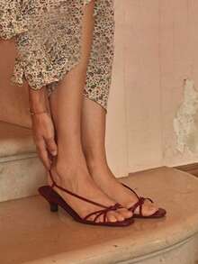 2026新款欧美夏季露趾绑带凉鞋，百搭真皮小猫跟无后跟凉鞋，女士款 - 酒紅色 - 查看 3